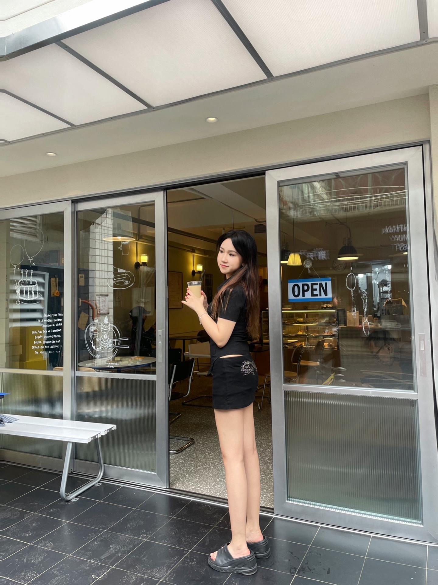 今天的心情日记：☻ ☻ ☻。