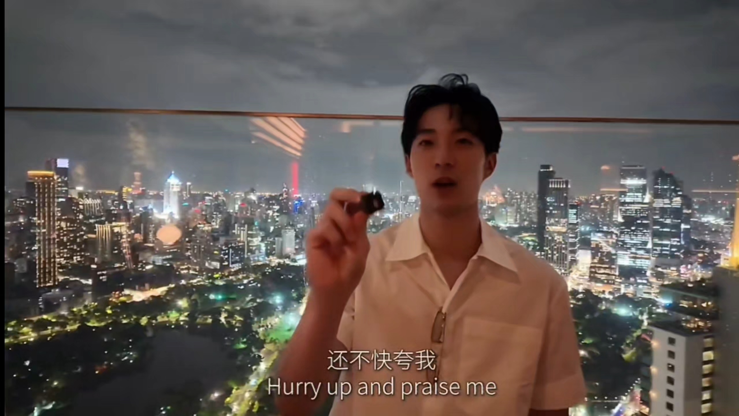 叔叔真是养了只高需求小狗来的🐕 