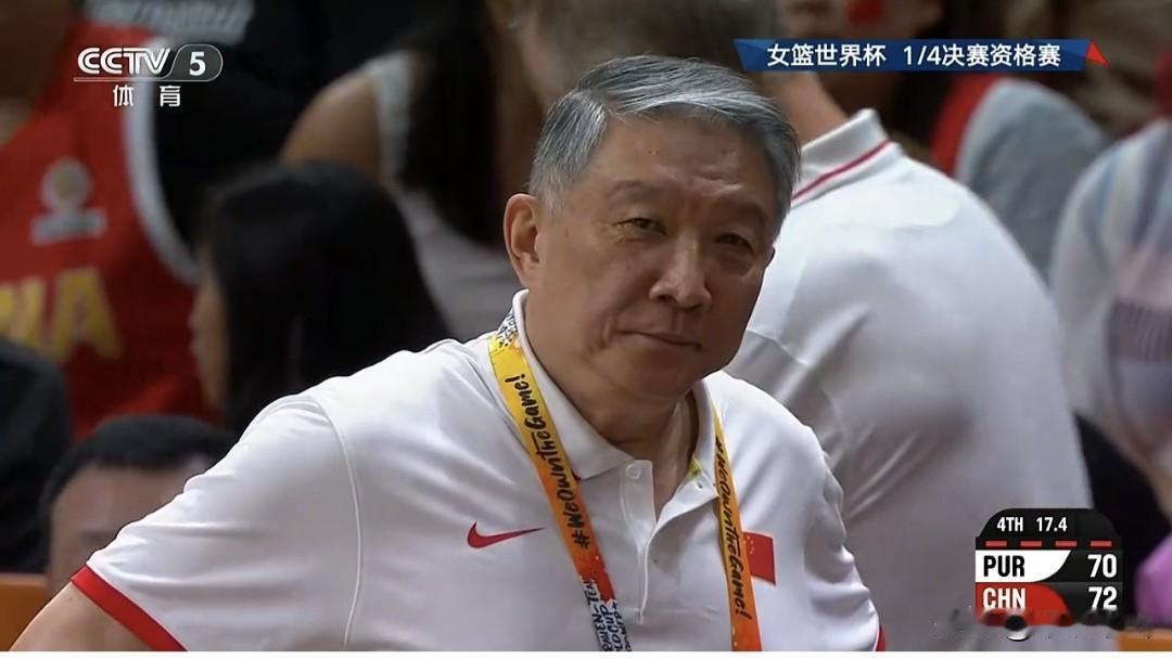 女篮世界杯中国女篮75-72险胜波多黎各女篮晋级八强。
第一节进入中局中国11-