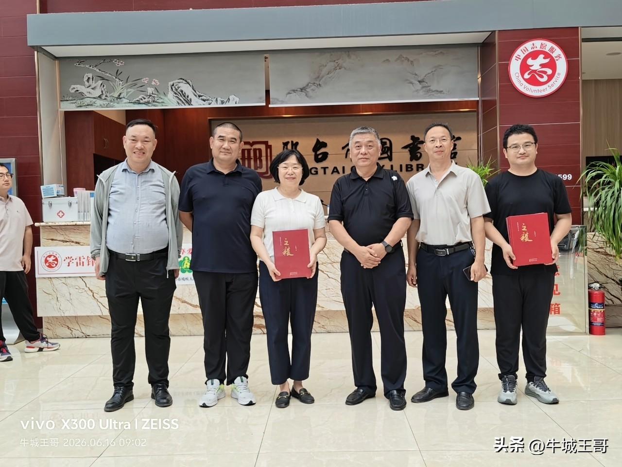 丹青践使命·翰墨颂党恩——韩秀强《张家小院》红色连环画展在邢台市图书馆开展
 