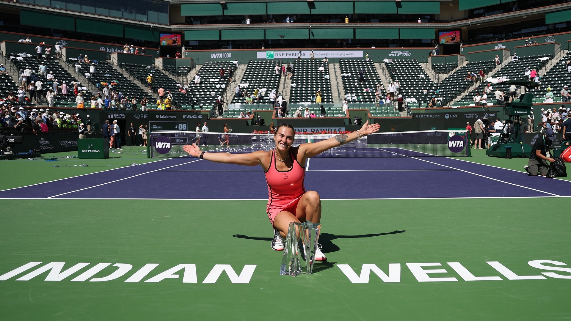你知道吗❓👉自2009年WTA1000赛制设立以来，萨巴伦卡是第四位1000赛