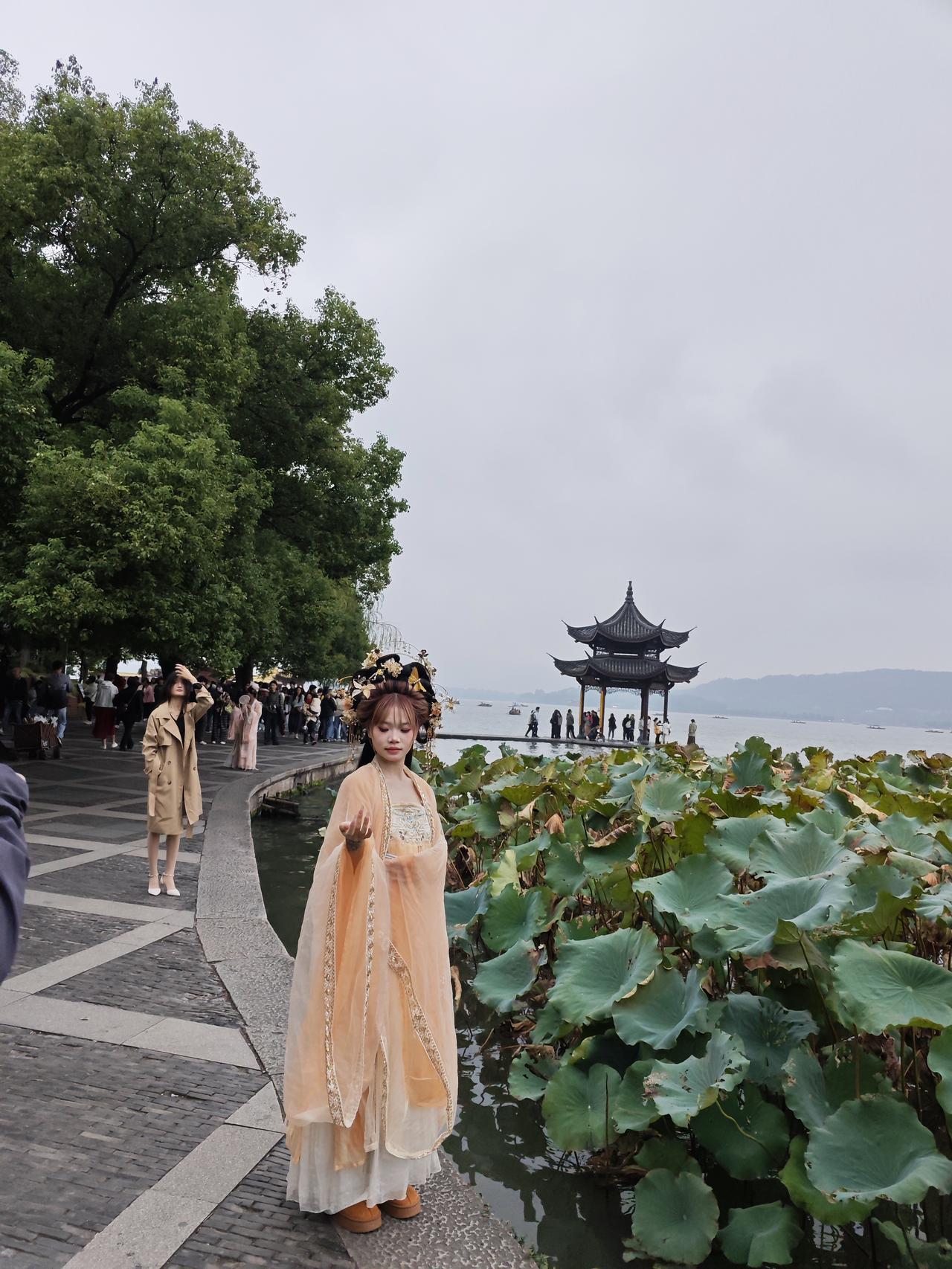 人生的意义何在？这是我们每个人都在思考的问题。其实人本身就是一个矛盾体，男人有了