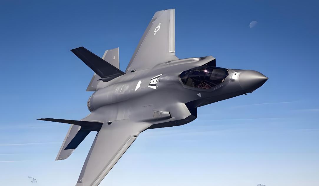 F-35差点被拖鞋军打下来？美军高科技神话这次真翻车了！

胡塞武装用土制导弹差