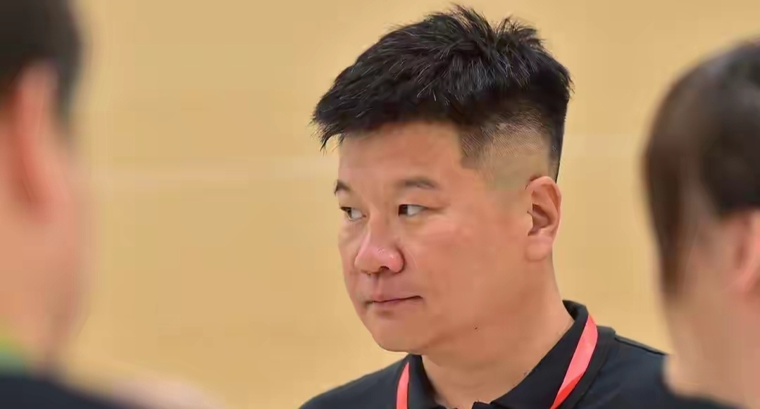 2025必冲超！曝辽宁铁人重磅引援，前国足主力+中超冠军回归辽宁2025赛季国内