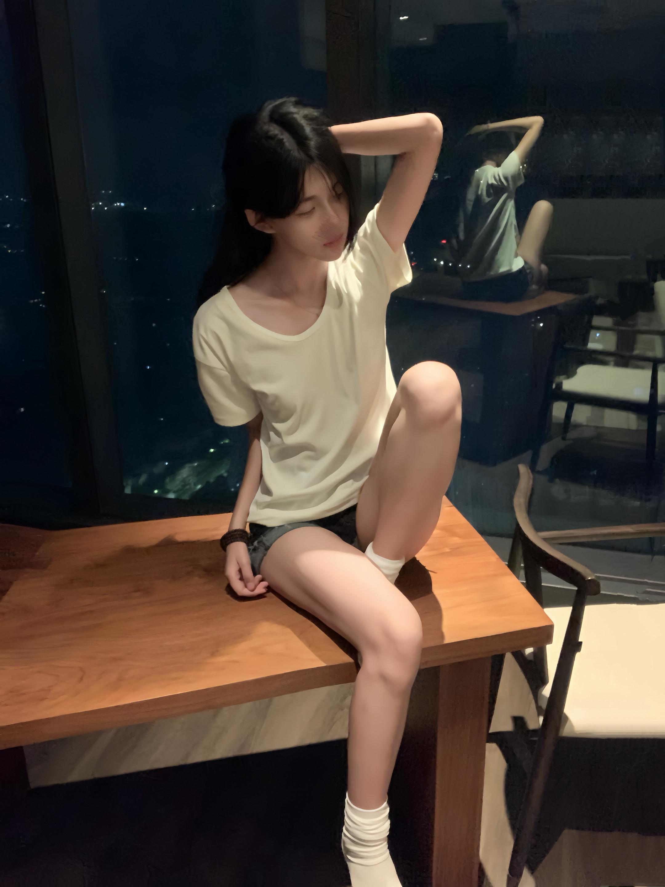 抚摸你的伤痕 你以后的每一滴泪我都替你擦