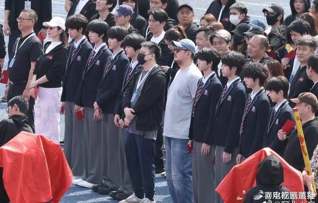 我们的少年时代2开机仪式站位我们的少年时代2站位我们的少年时代2开机站位我们的少