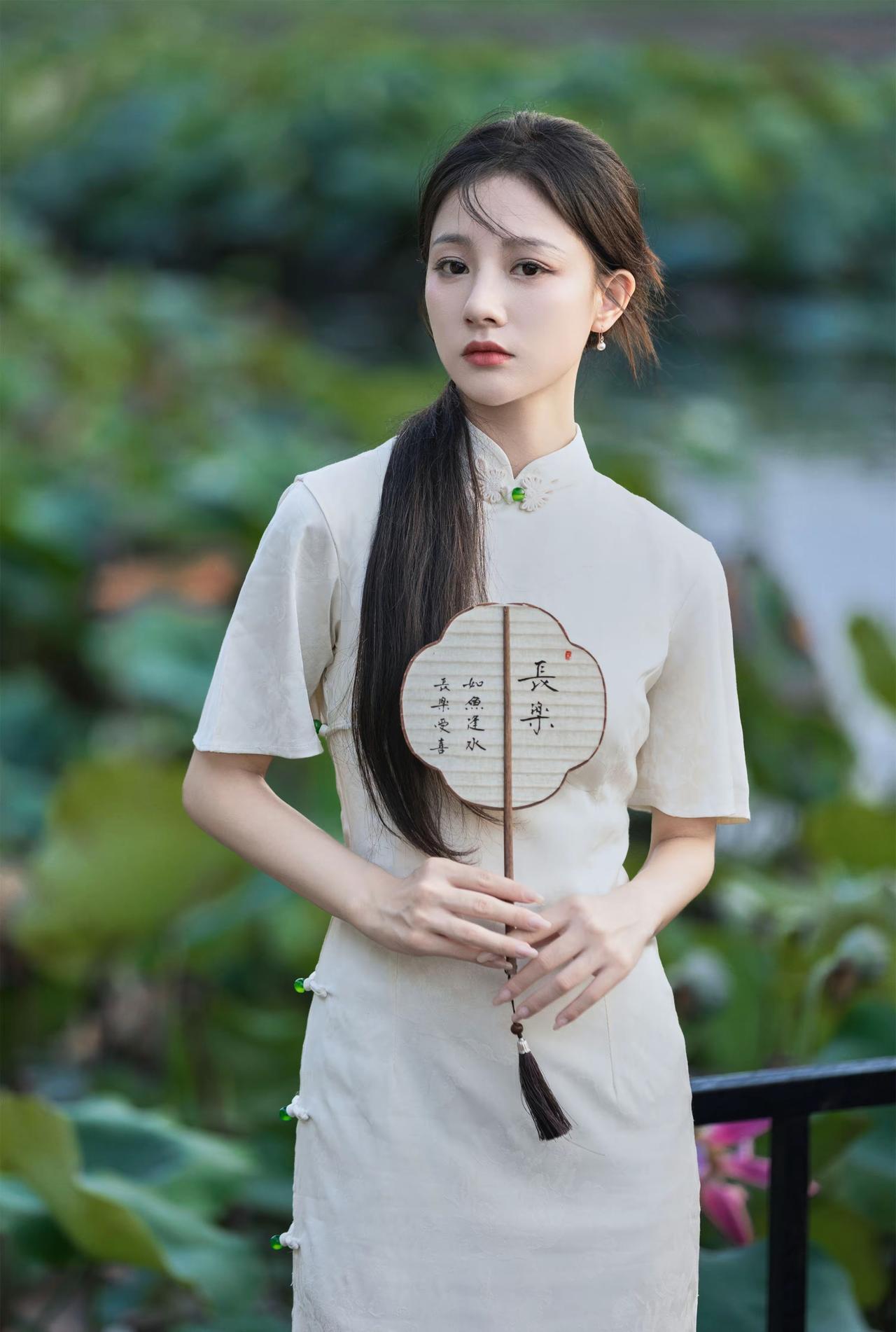 陌生人给予的无私帮助，彰显人性的善良与温暖。