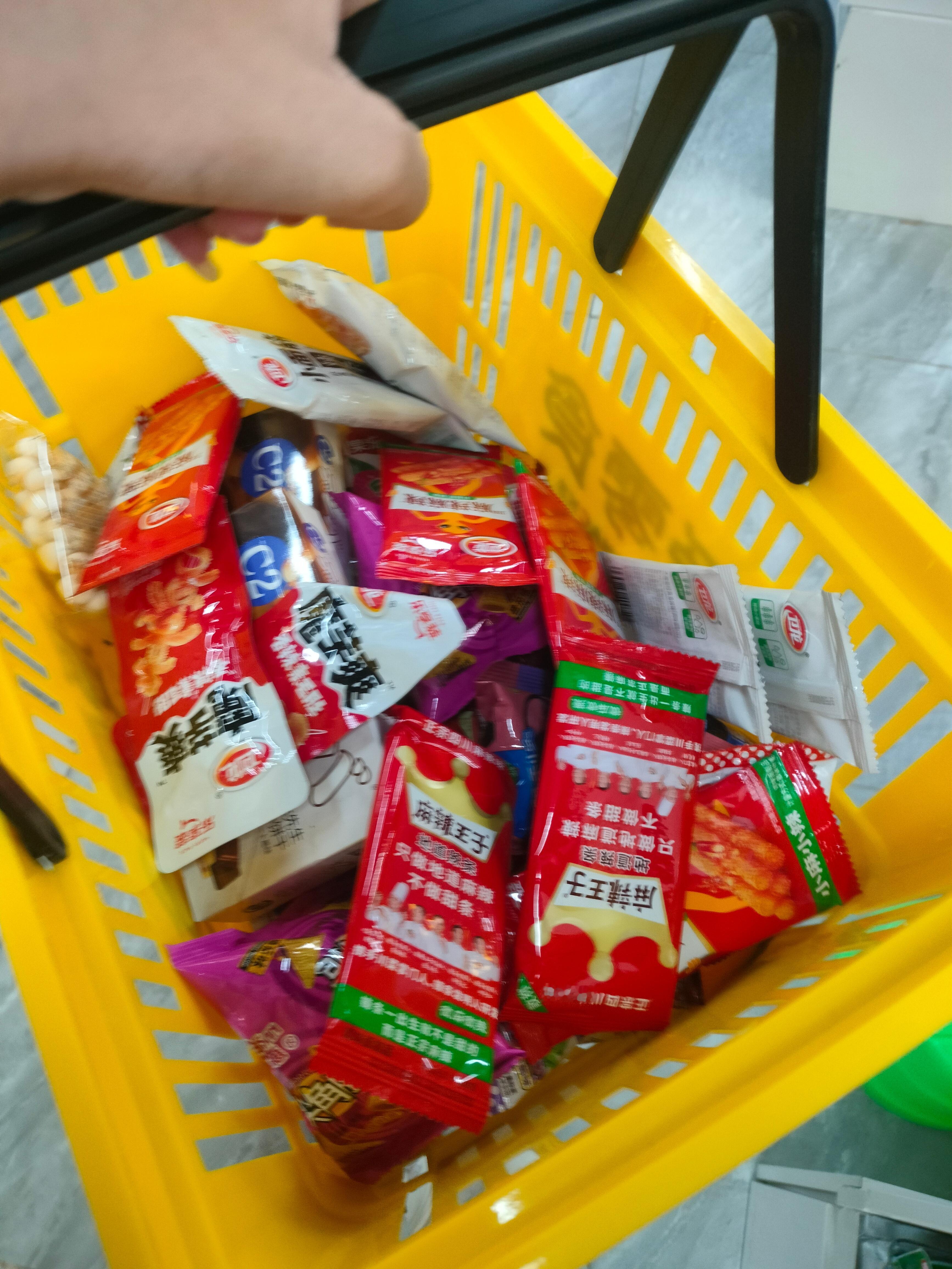 我真的是在挑选中元节贡品 