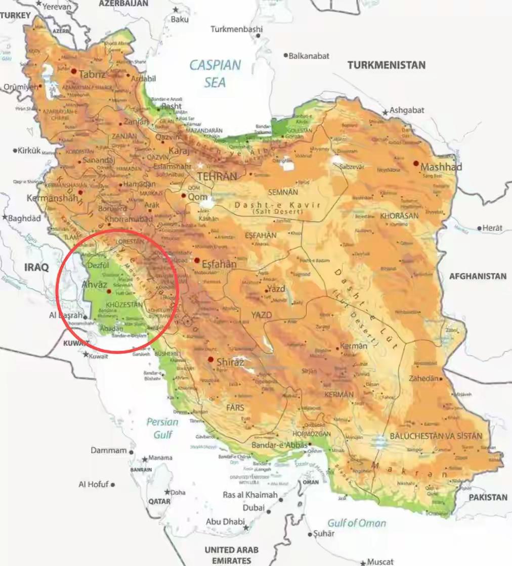 伊朗的经济重心在西面的平原还是北面的星海南岸，又或者是中南部的沿海地区？
从这次