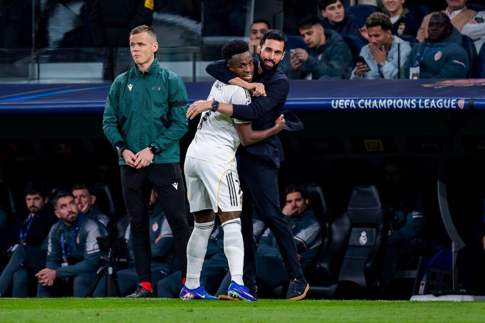 “Vini不仅仅拥抱的是我，更是所有皇马球迷。”                