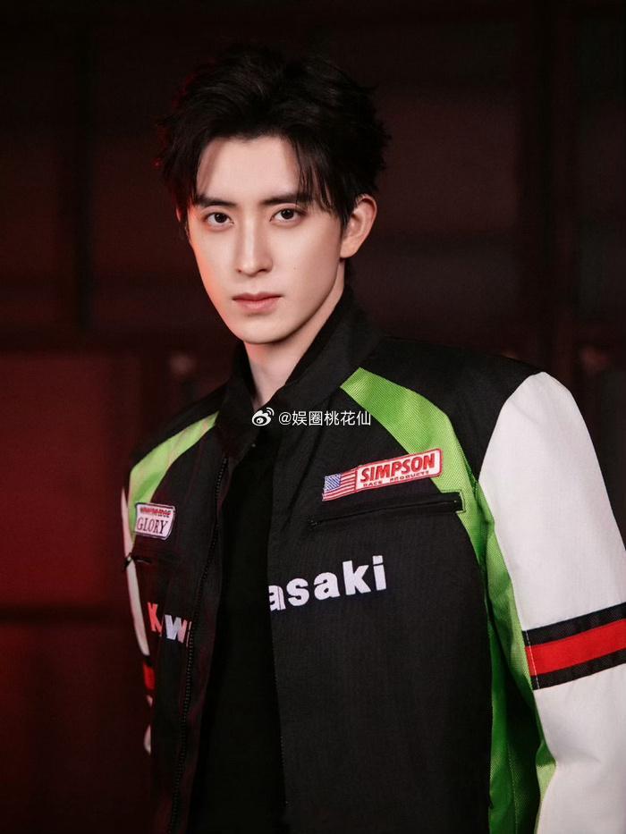 张淼怡敖瑞鹏主演电视剧《错世录》已开机，男二是邓凯，已经签字确认了。 