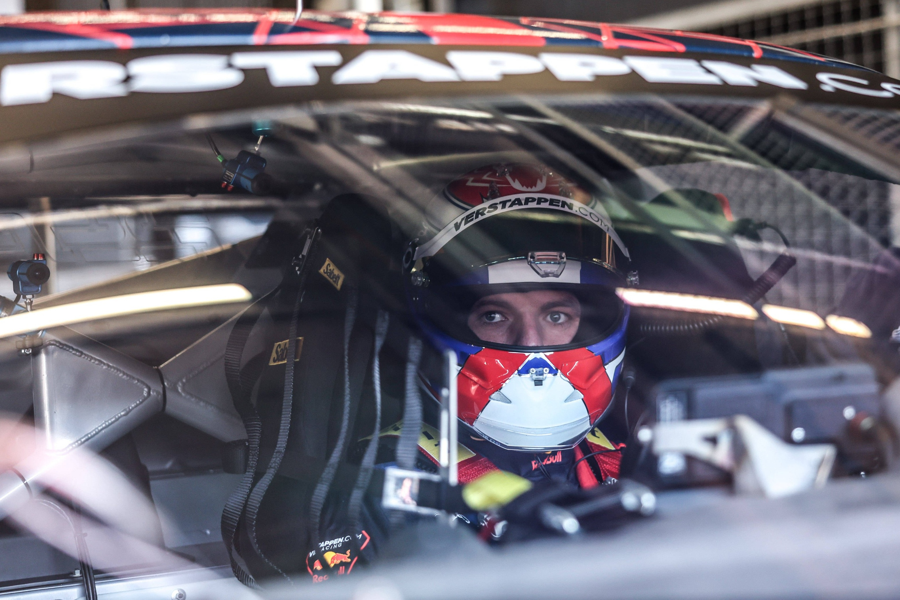 马克斯·维斯塔潘已于本周重返赛道，在葡萄牙 Estoril 赛道与 2 Seas