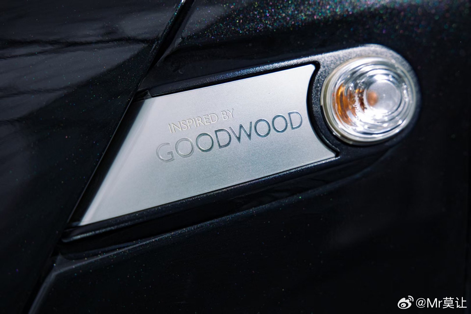 【MINI Goodwood古德伍德特别版】全球限量发售1000台，小伙子劳里劳