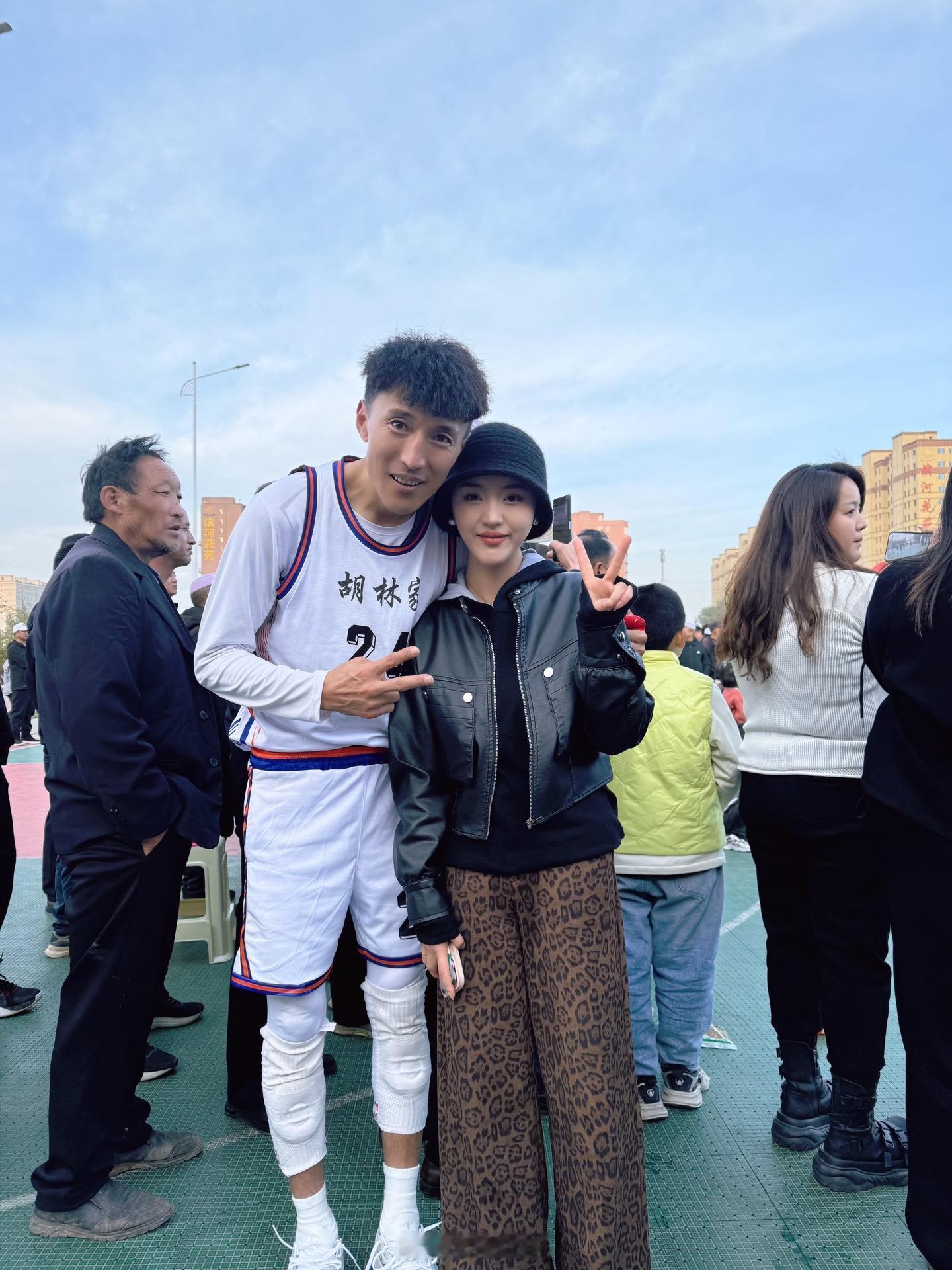 恋爱脑只有遇上恋爱脑才能幸福，是这样吗？可是白羊和摩羯也风风雨雨了十年啊……​​