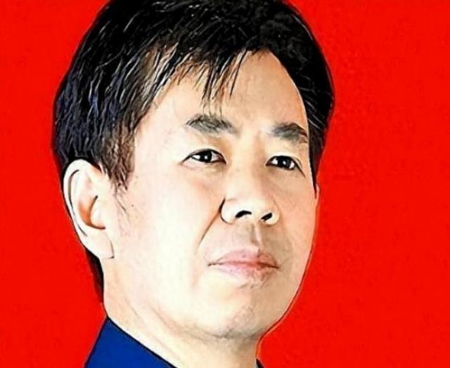 军事专家戴旭有个观点，很扎心！他说我们航母下水，五代机上天，导弹快到没影，家底越