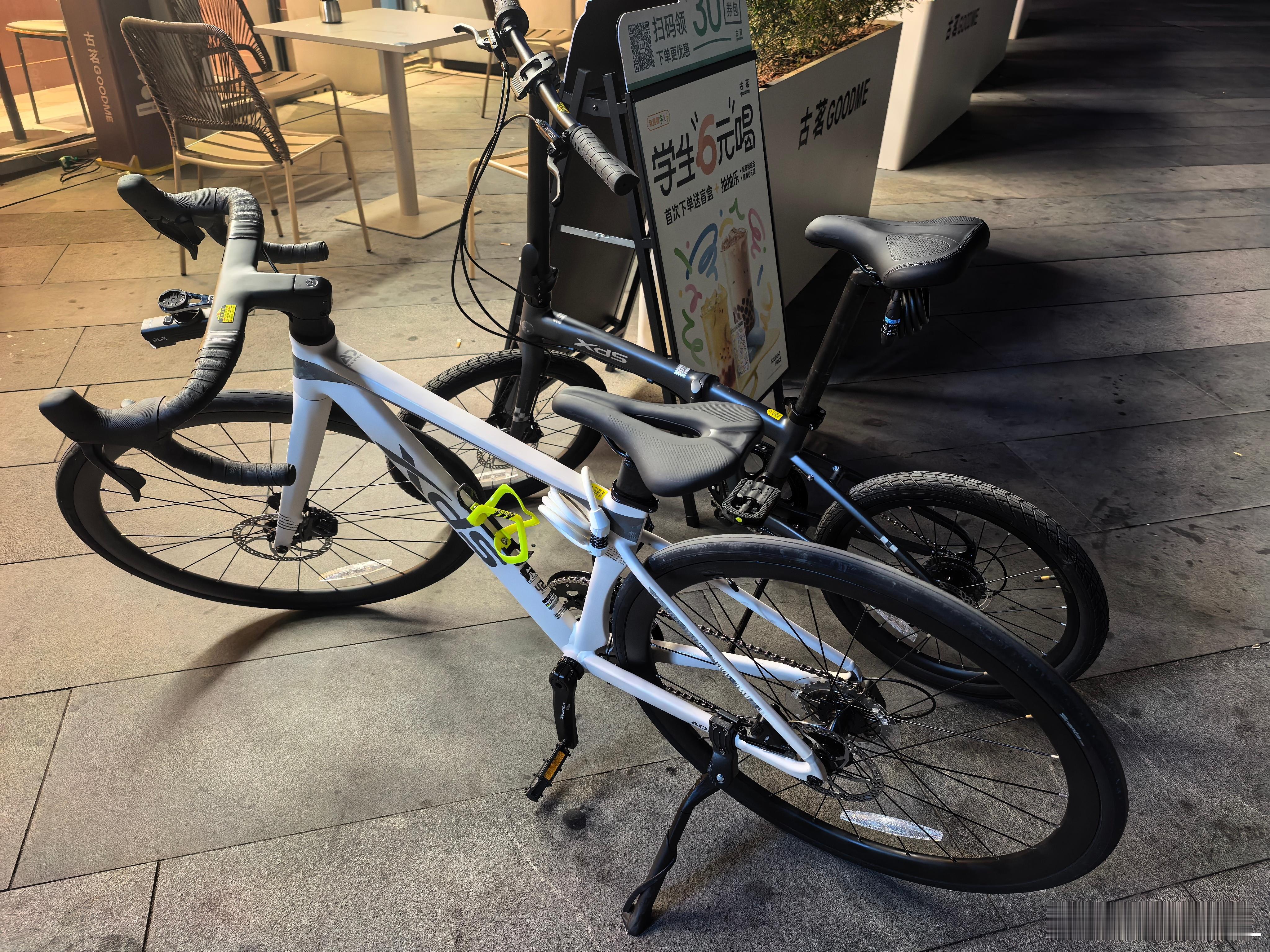 事实证明，还是折叠车好玩。 