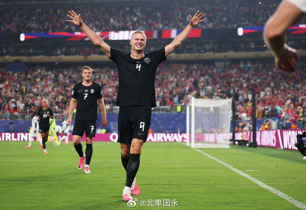 北京单场 战法国大轮换！挪威媒体提前3小时透露首发：哈兰德+厄德高均替补北京时间