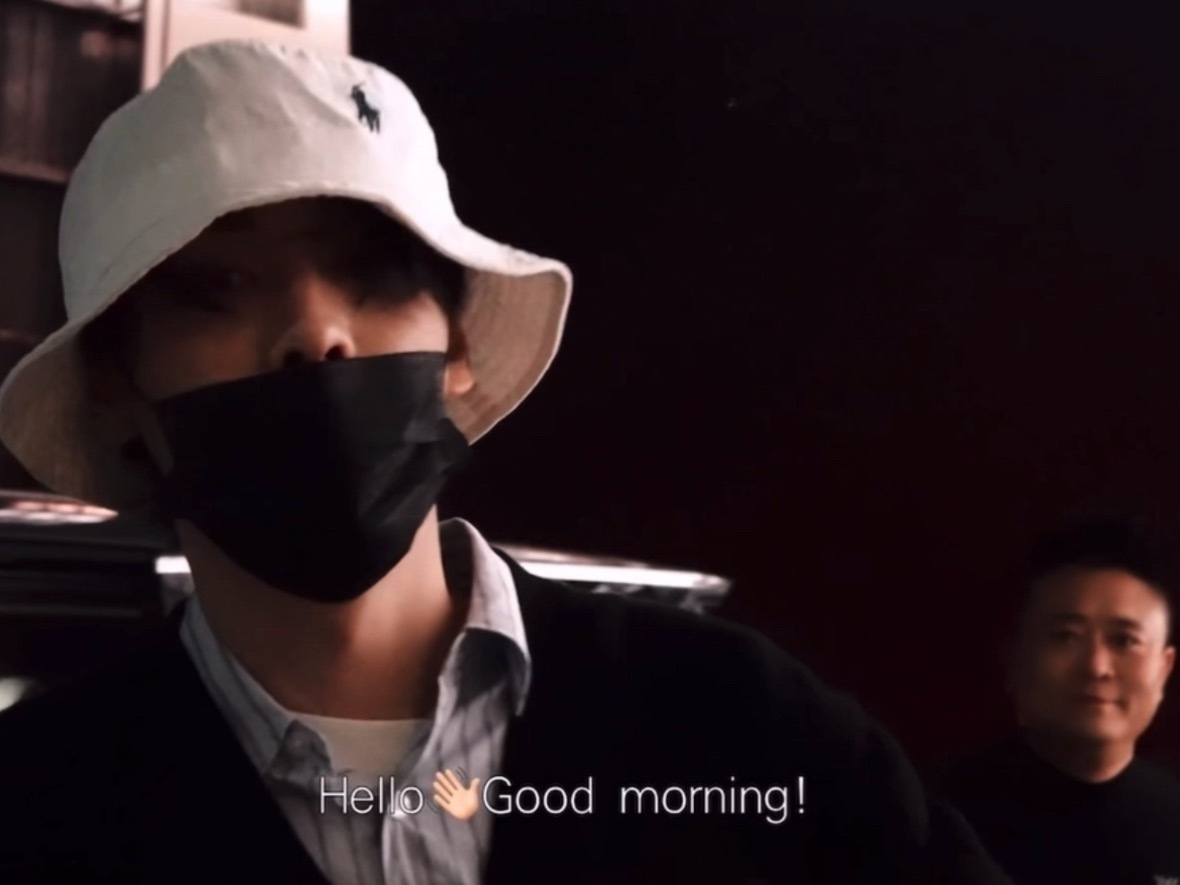 看财神爷的眼神🈶 