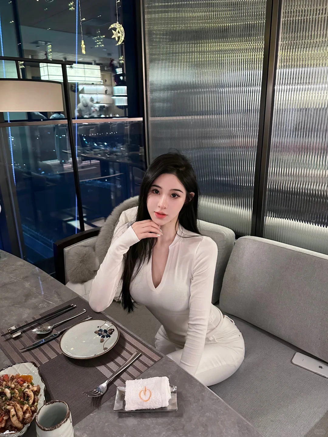 漂亮女人不发脾气 只发财