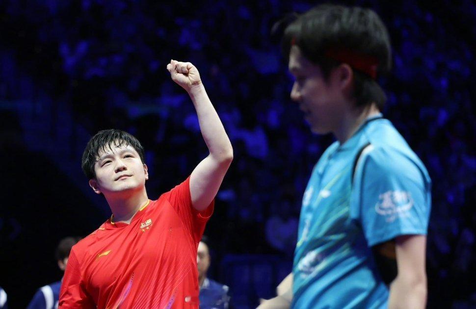 第十五届全运会乒乓球男团决赛，北京队3比1战胜上海队夺冠。作为北京队一单，王楚钦