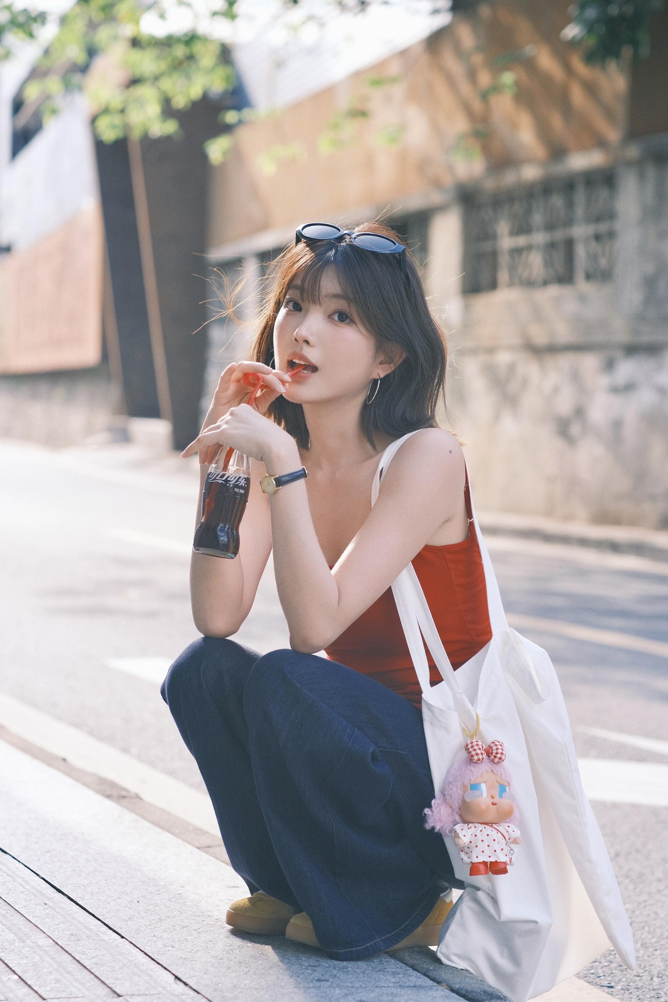 “bgm一响 夏天明媚登场”