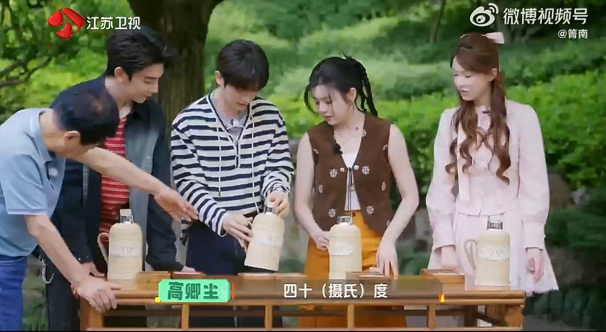 突然意识到喝热水是错误的 从小听到大的“多喝热水”居然踩了健康雷区，长期喝65℃
