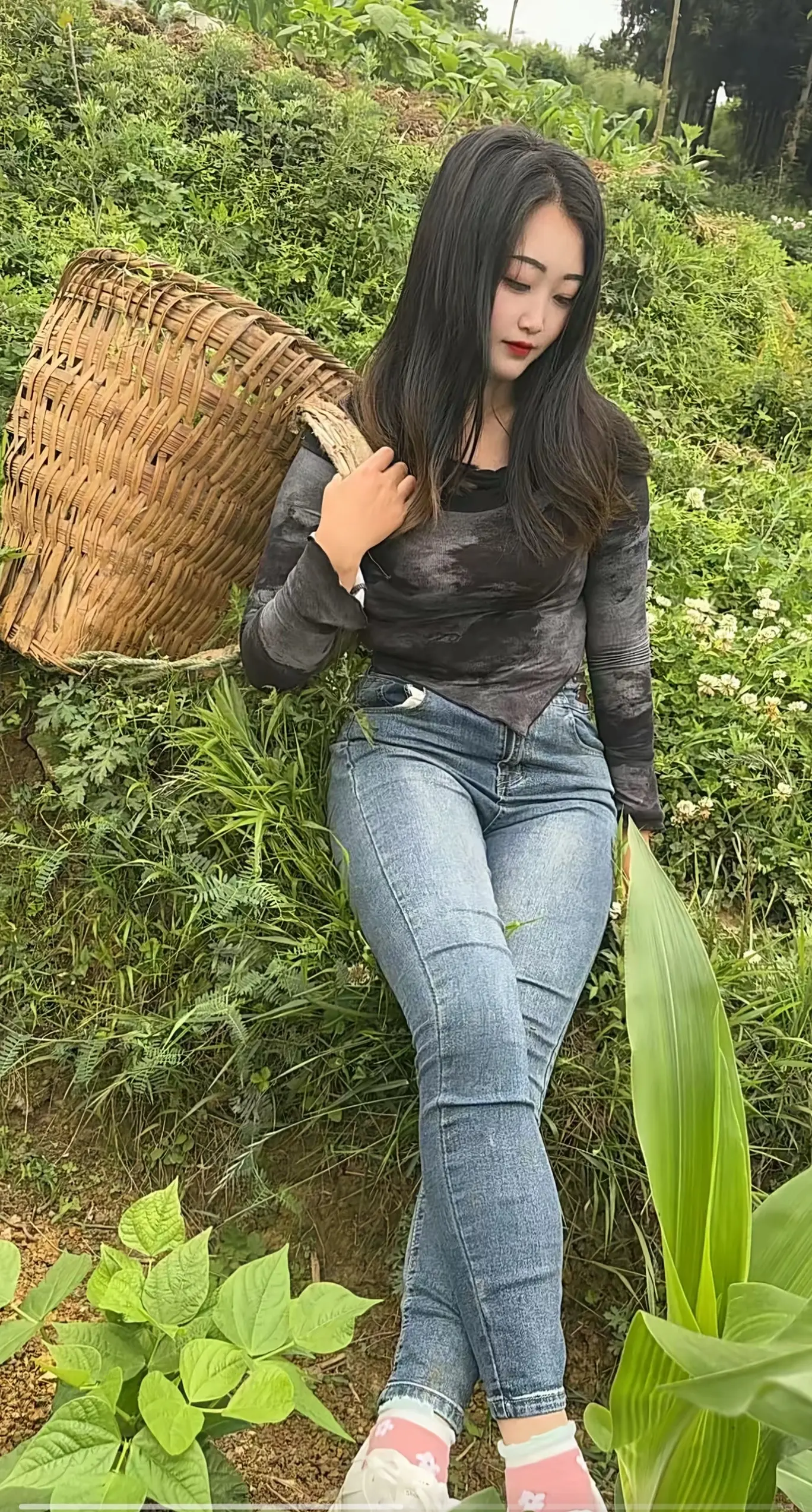 紧身牛仔裤 情感 微胖女生 农村