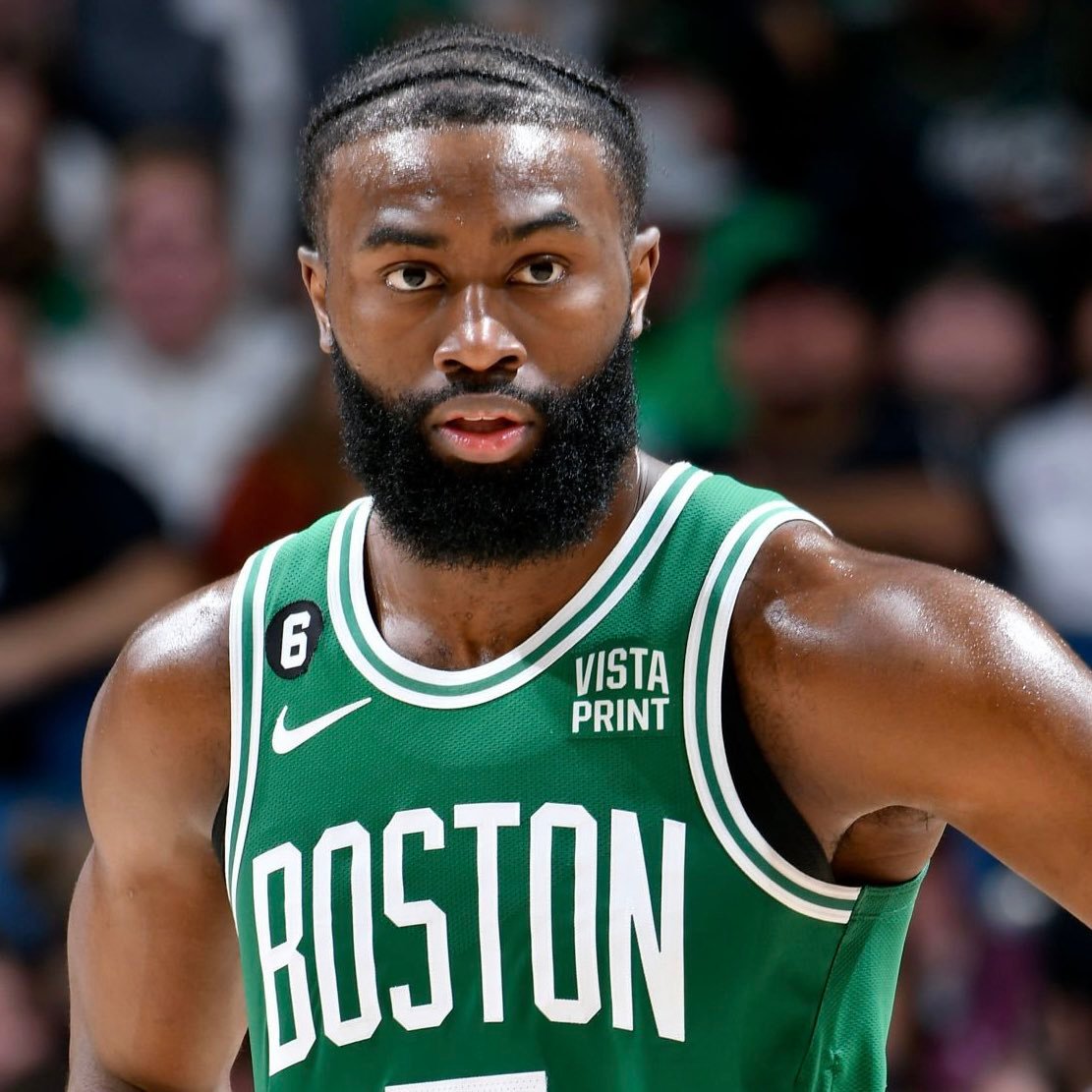 杰伦布朗博客聊库里 “ 库里毫无争议是史上前五的球员他是有史以来这项运动最伟大的