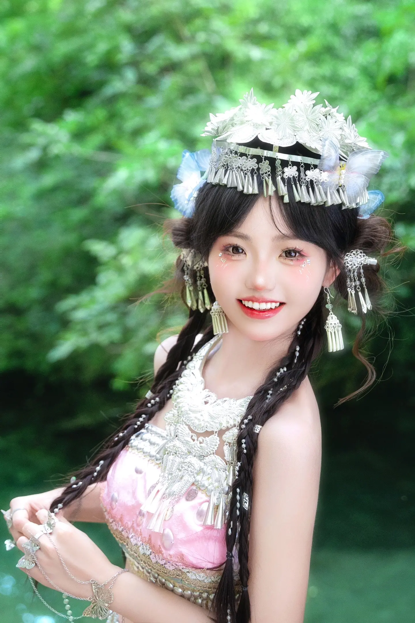 你可不准反悔，桃花开的时候一定要回来看我