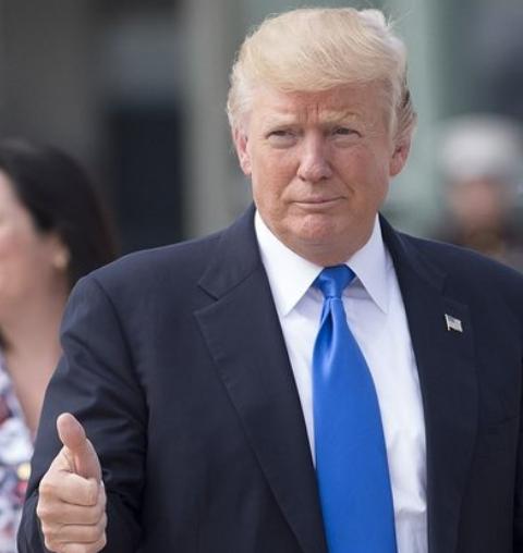 “尴尬了！”特朗普万万想不到，自己绞尽脑汁从中国台湾地区“抢”来台积电，到最后竟