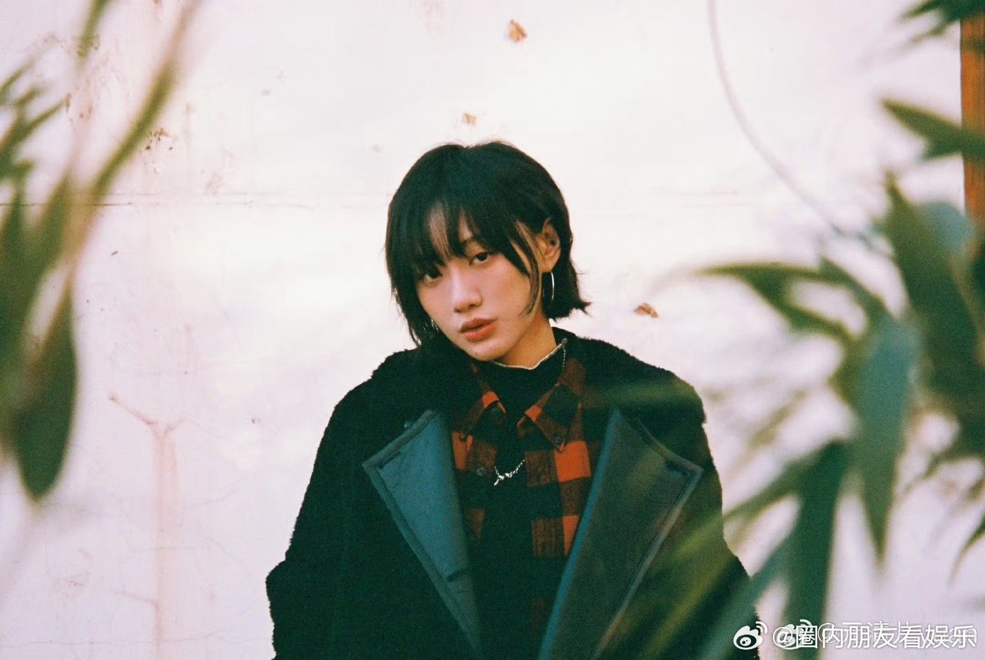 佟掌柜骨子里的江湖气传给了元清元清身上满是闫妮的影子梦回同福客栈的温柔风骨，闫妮