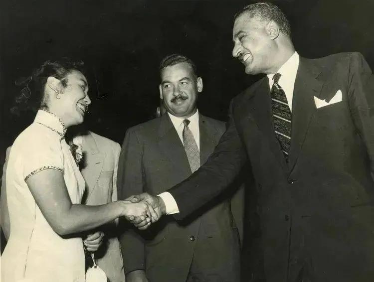 1957年白杨秦怡出访埃及