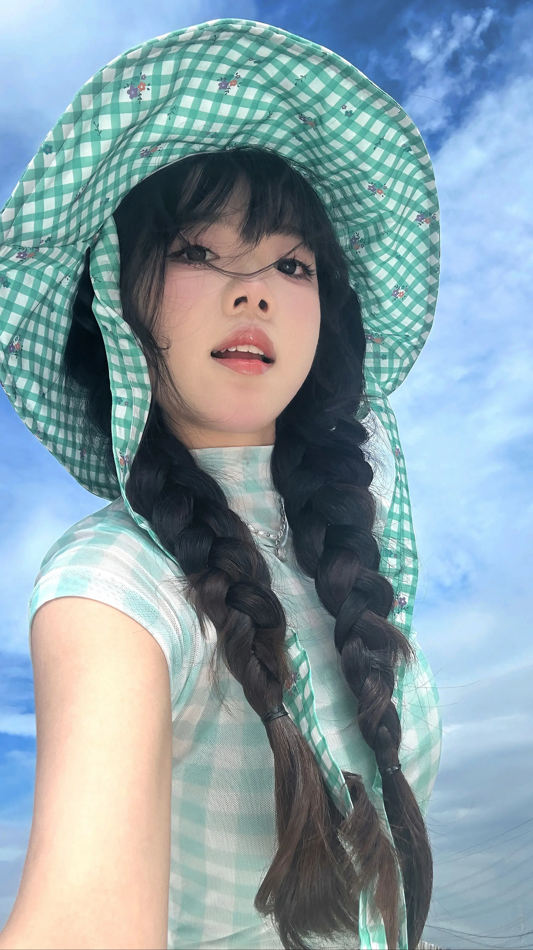 新的一年 放肆去大笑吧。所以你们是从什么时候开始认识我的