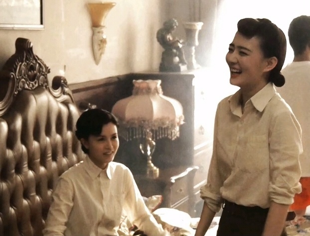 珊璐十八弯 仅用0秒就接受了这对cp