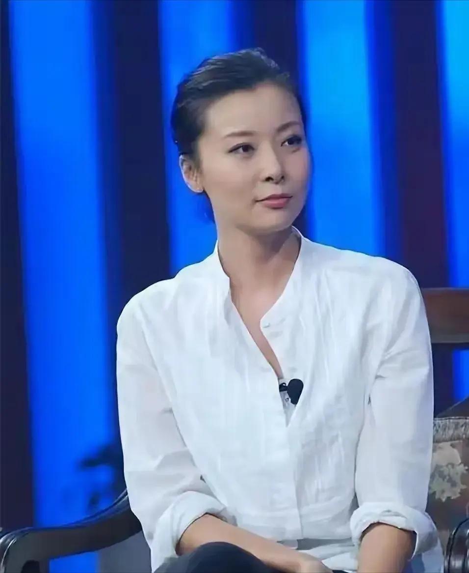 在人民的名义看过她，就是想不起来名字了