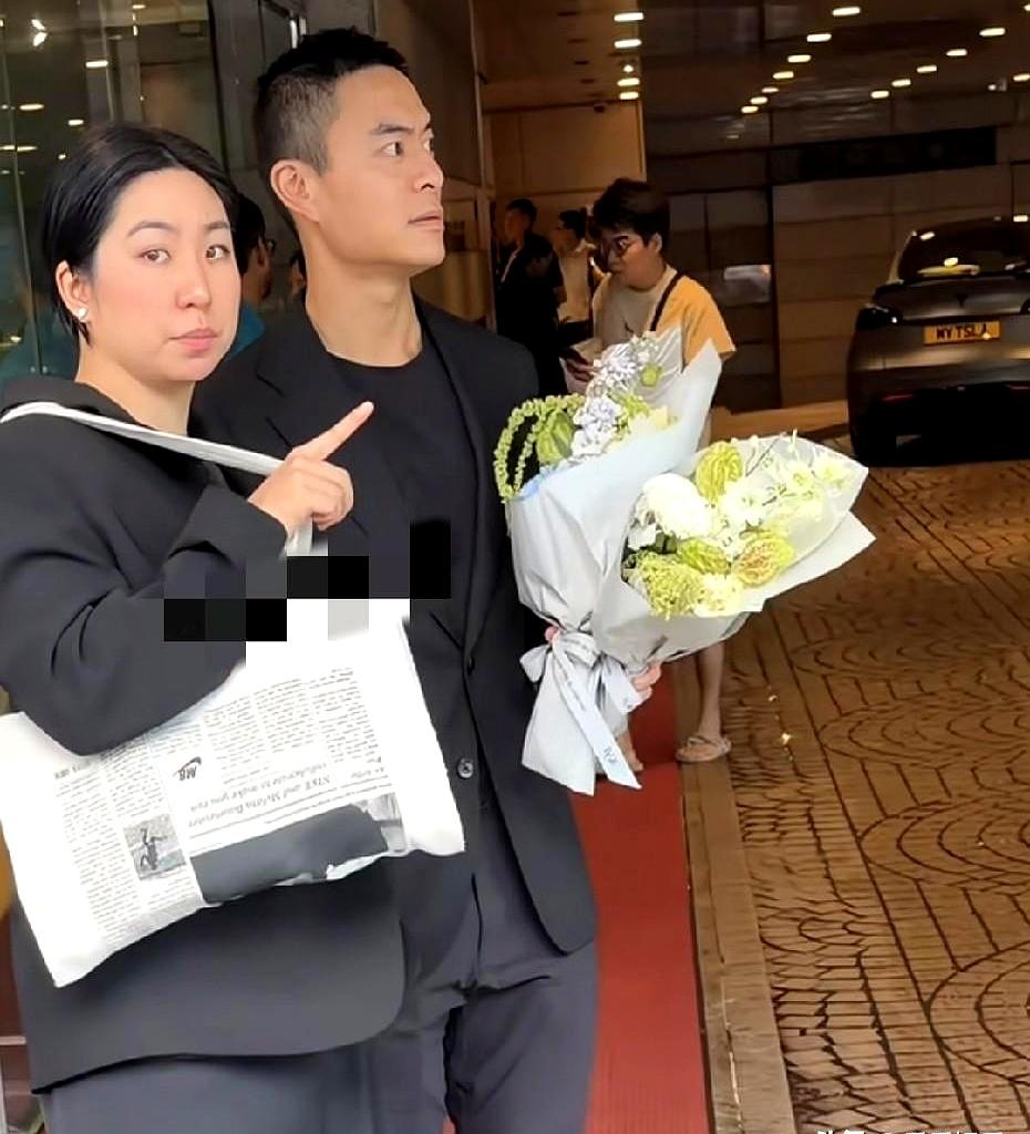 投胎真是一门玄学！
要是你亲妈是百年难遇的绝世大美女，自己却精准避开了亲妈的所有