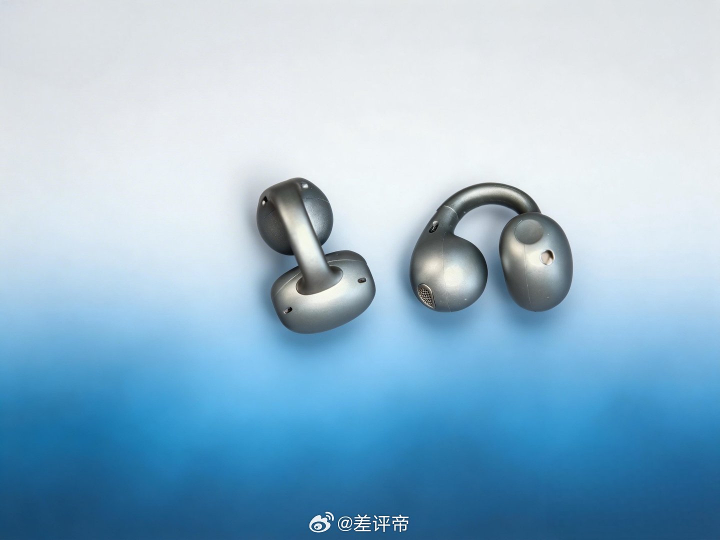 OPPO Enco Clip 2随手拍这次外观大变样音质更是巨大升级，我听了一下