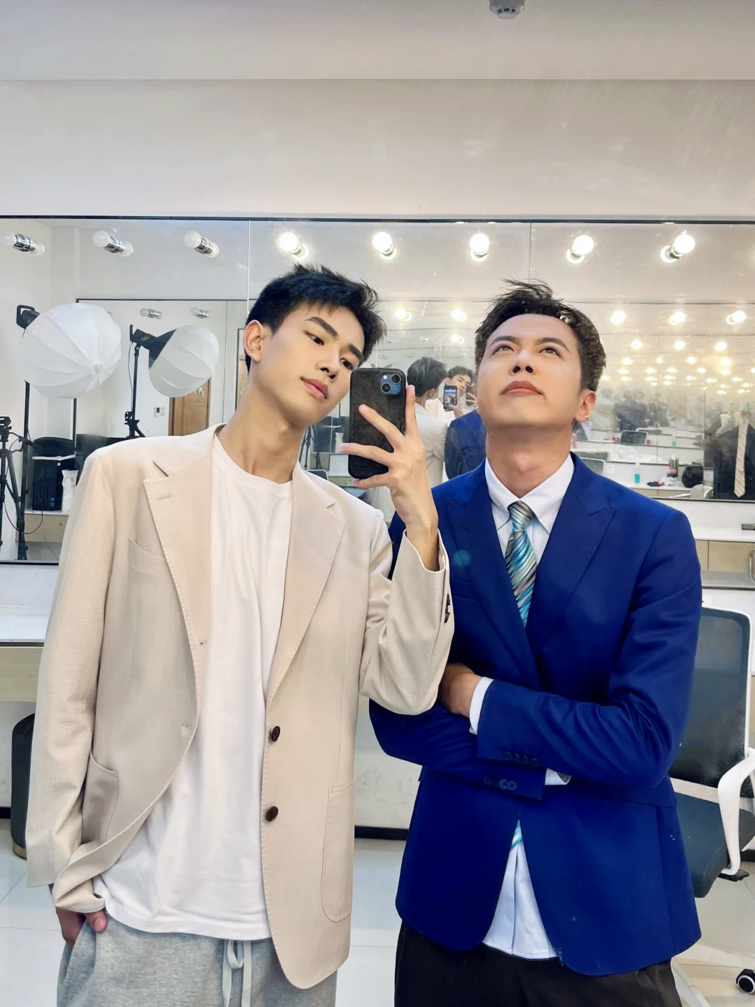 🤝同事+搭档+好兄弟