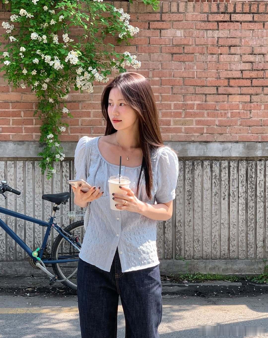分享韩女日常穿搭生活手记时尚穿搭时尚穿搭分享 ​​​