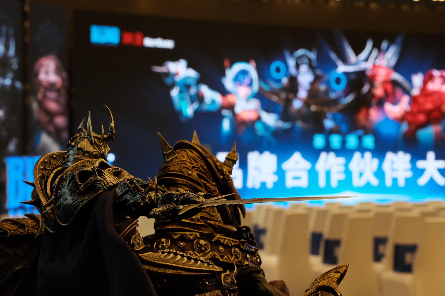 展品现身「暴雪品牌合作伙伴大会」 直击现场👉《魔兽世界》系列雕像返图...