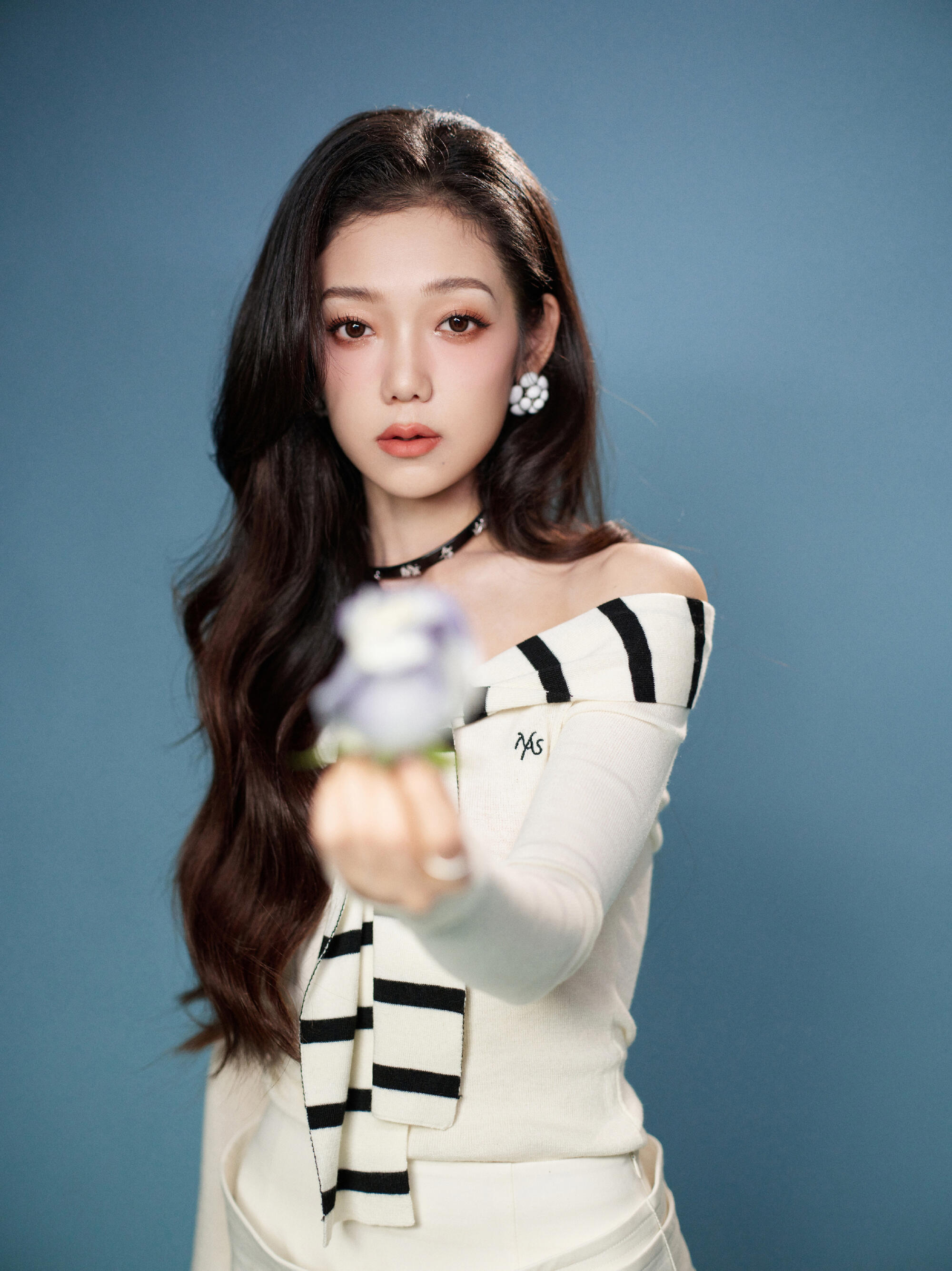 江苏卫视跨年第二波阵容官宣江苏卫视老熟人五字妹妹希林娜依高官宣跨年晚会，跨晚关键