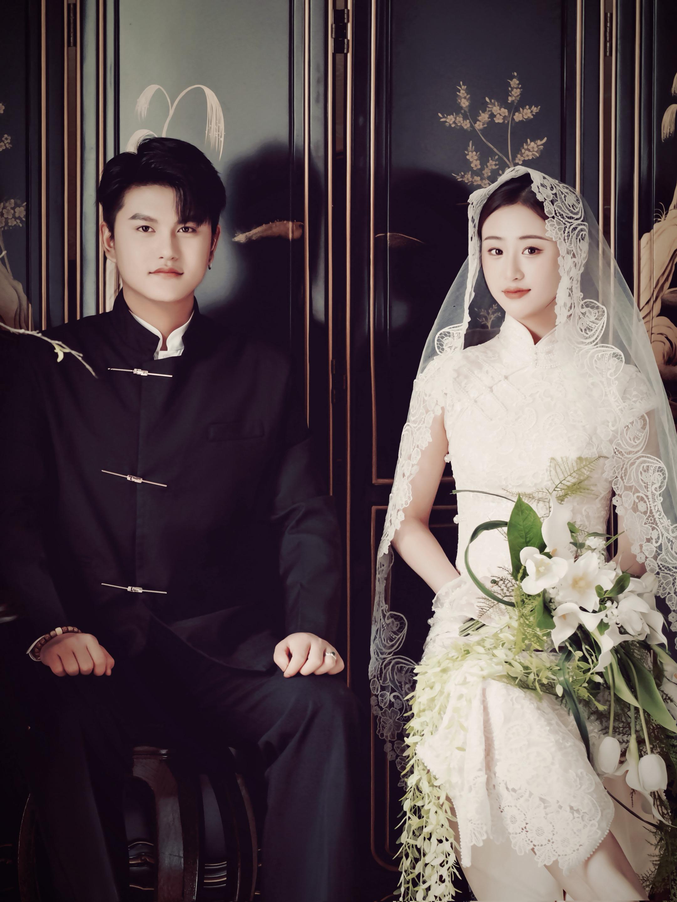 于是我们建立羁绊 共撑一把伞