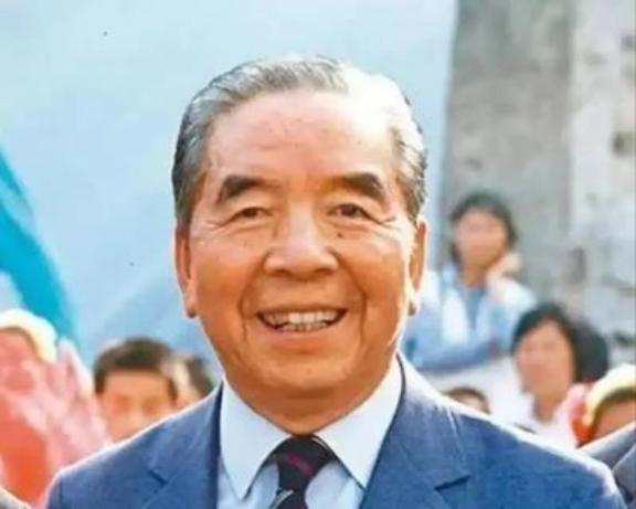 1987年，一向健康的“世界船王”包玉刚被查出患上癌症，一天，他找到在美国攻克癌