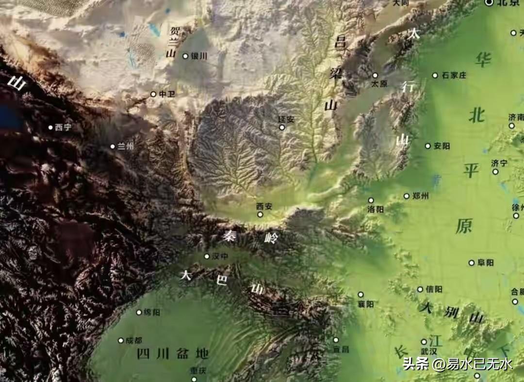 南水北调，靠什么实现水往北流。
中线是全程自流，通过在丹江口大坝加高，实现蓄水位