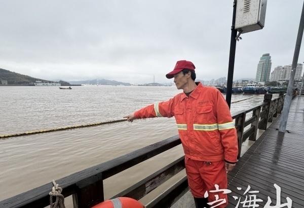 11次跳海救人！省道德模范钟耿平春节再显英雄本色→正月初七（2月23日），晨光未