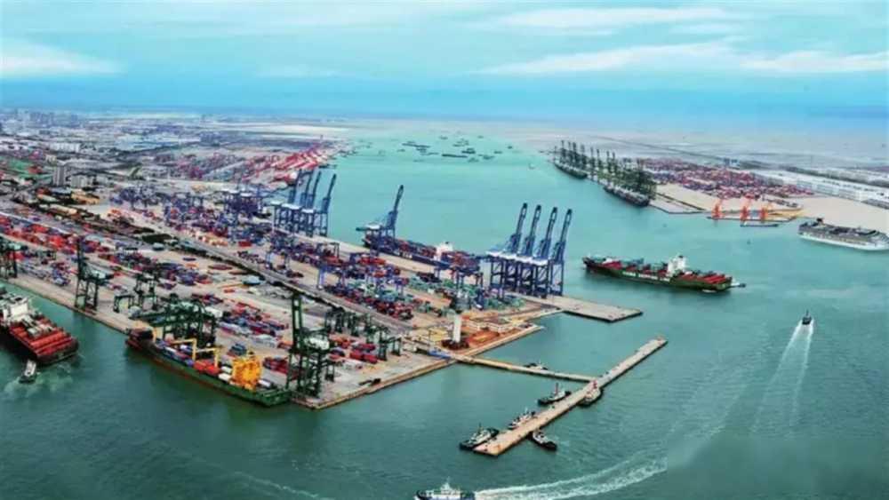 今年四月初,西班牙首相桑切斯第四次访问中国,他在清华大学发表讲话时提到,应当避免