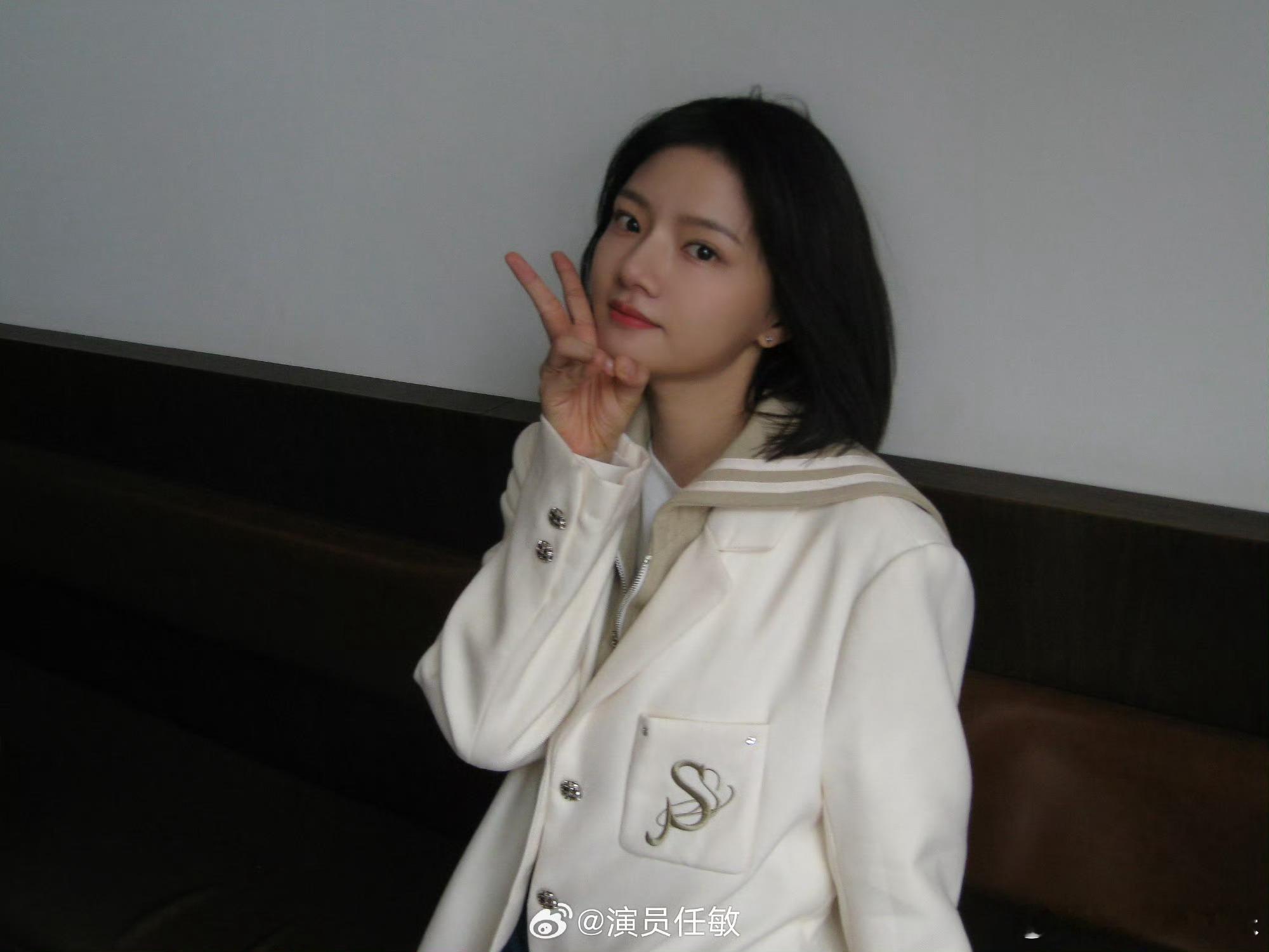 任敏这复刻太抓眼！任敏复刻五哈经典名场面任敏模仿的是谁 表情灵动得不行，可看着总