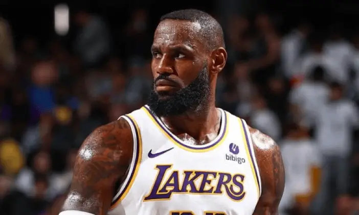 湖人官方：詹姆斯可以出战今日对阵76人的比赛！湖人vs76人