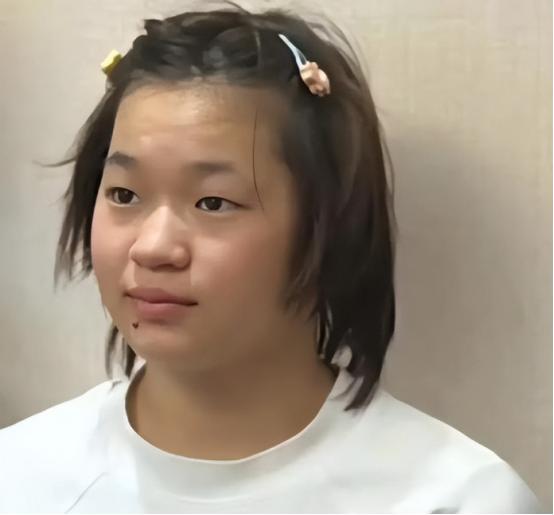 人心不足蛇吞象！人民日报点名，揭开全红婵真实处境，误会太深
 

2021年东京