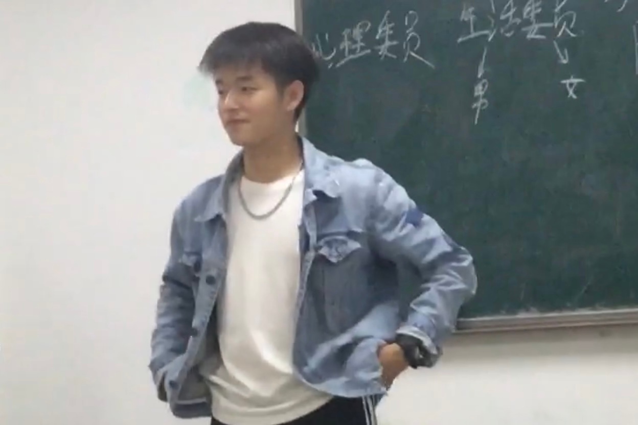 18年是属于我的千禧年 